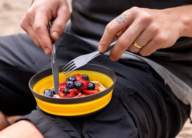 Sea To Summit Frontier UL Collapsible Bowl lifestyle