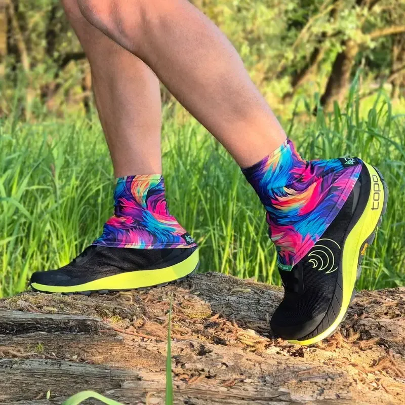 Návleky na trailové boty Tidy Gear Gaiters s motivem Rainbow Rush
