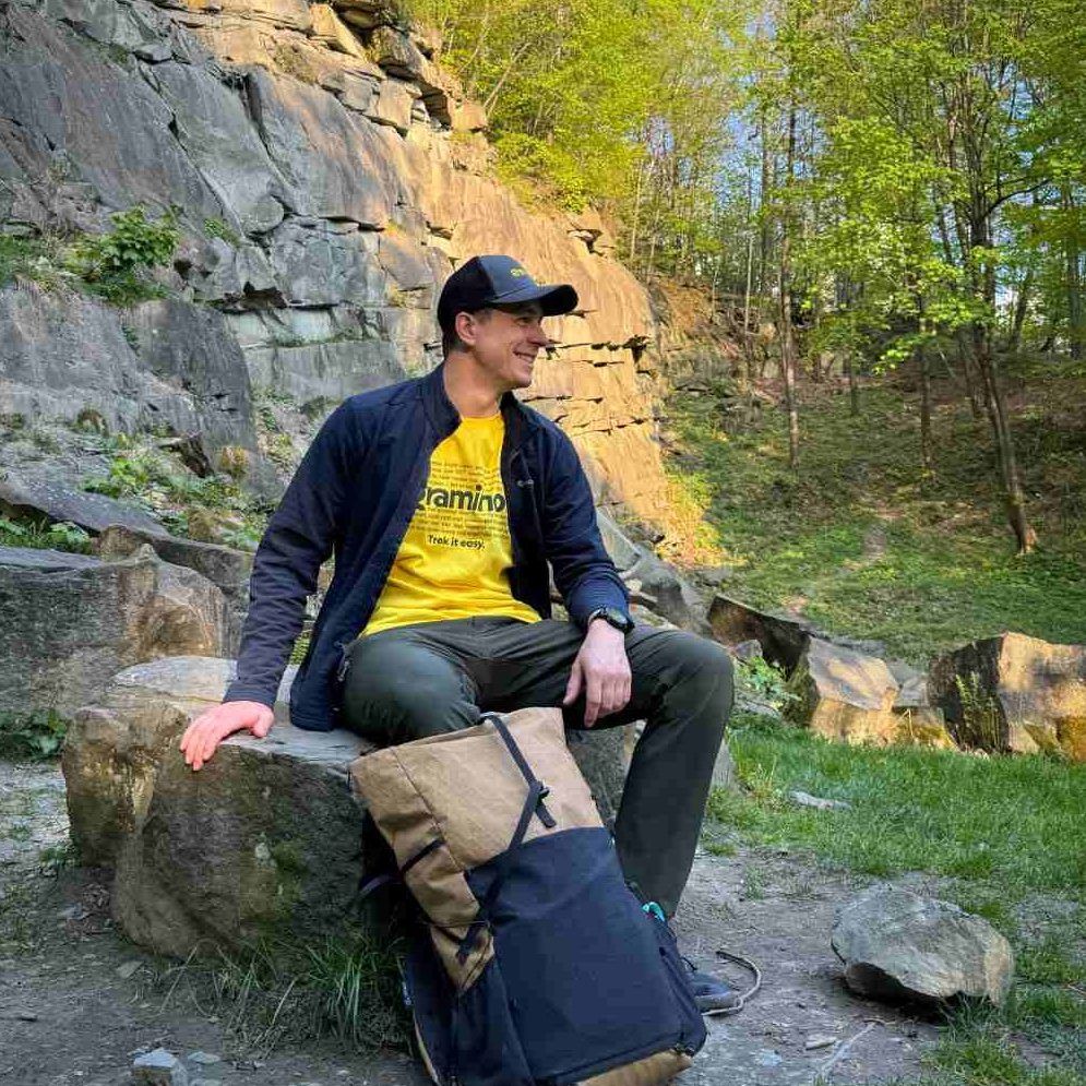 Originální tričko značky Gramino s tématikou dálkových treků a ultralightu.