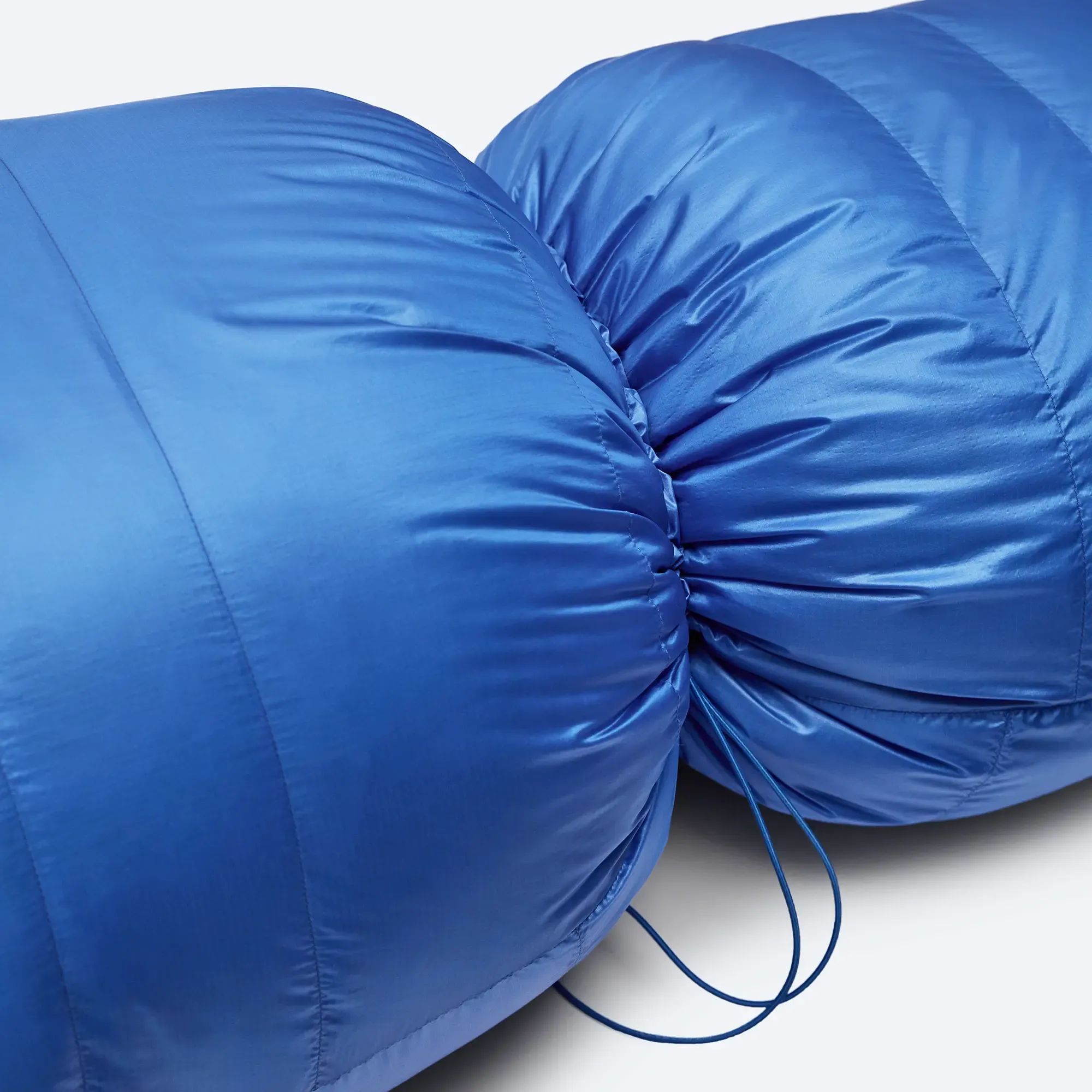 Cumulus Junior 500 péřový spacák down sleepingbag Electric Blue 7.webp