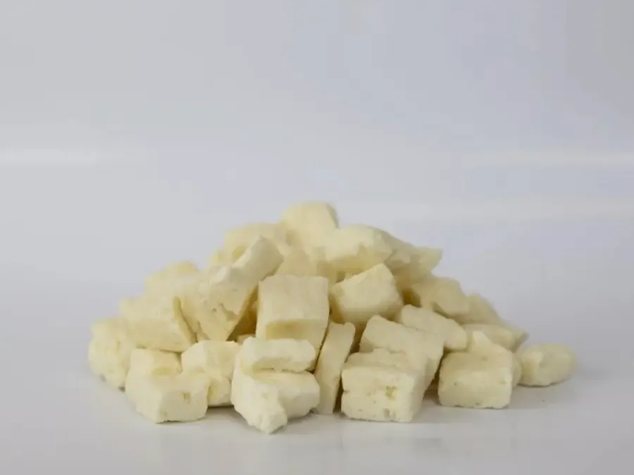 Freeze-dried Farmer’s Cheese Cubes 50 g