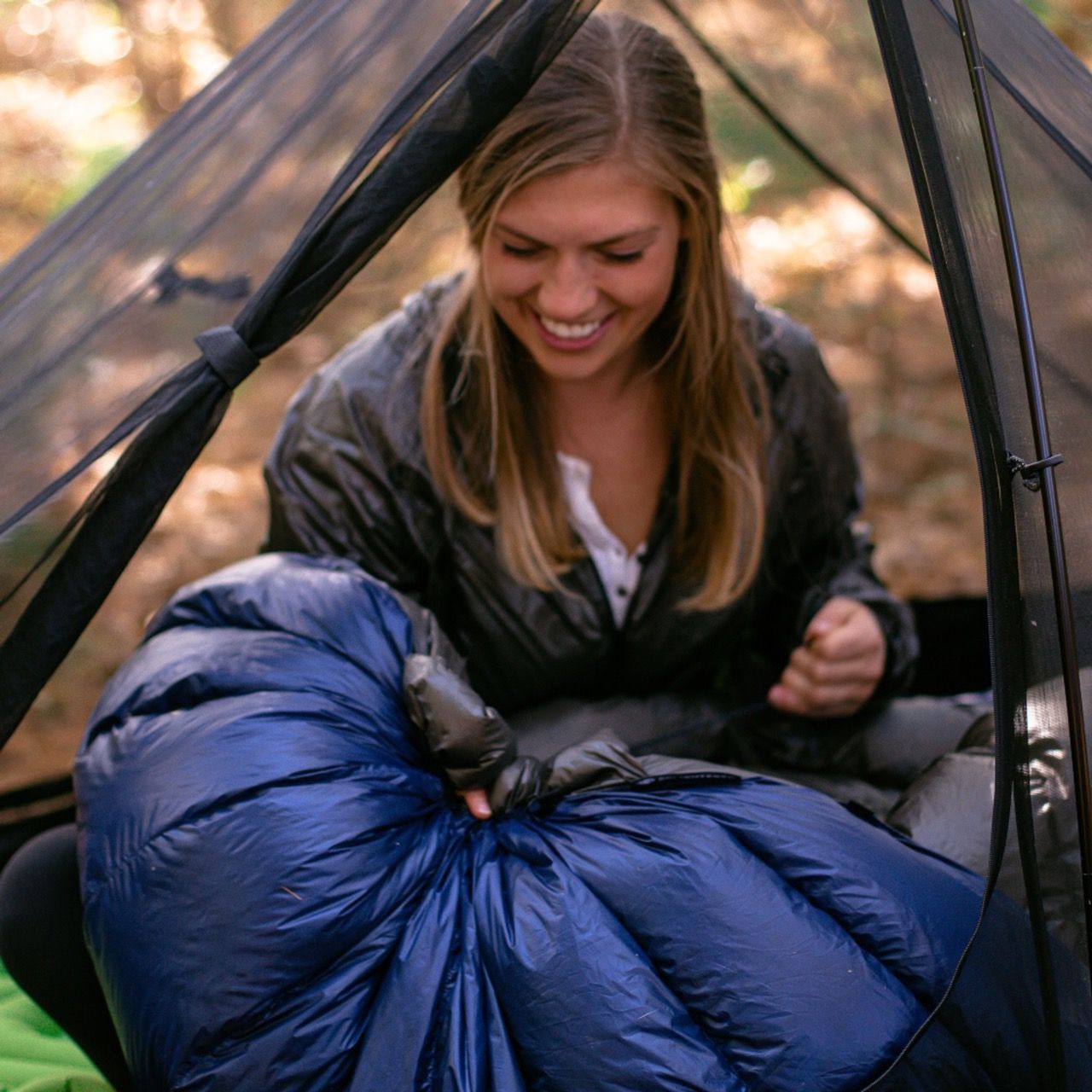 Enlightened Equipment Revelation Quilt Navy Outdoor