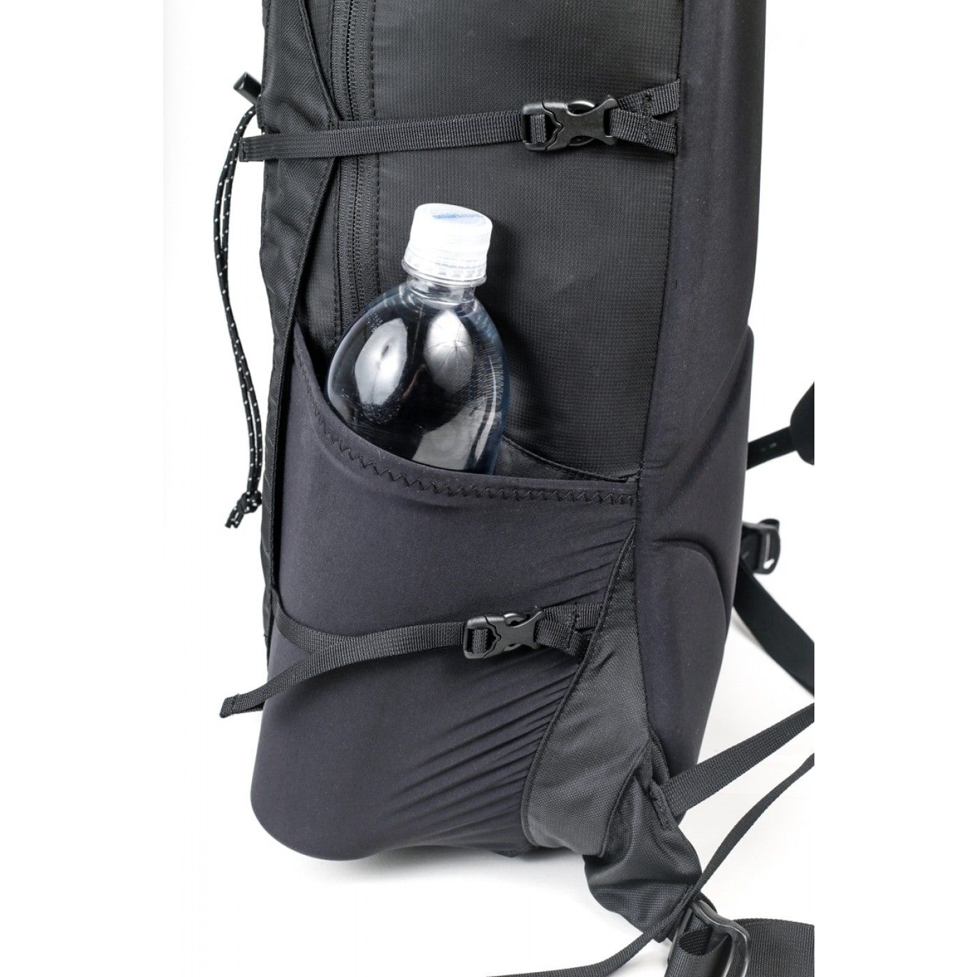 Granite Gear Dagger 22 Black turistický batoh