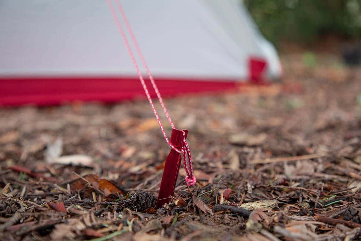 MSR Groundhog Tent Stakes (6 pcs) lifestyle