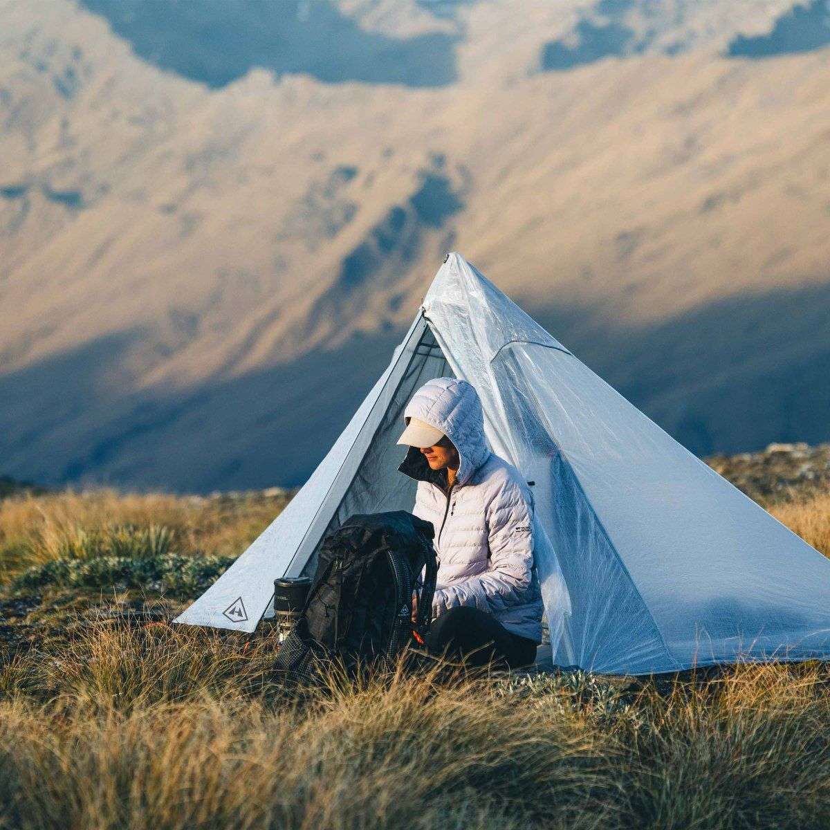 Hyperlite Mountain Gear Mid 1 lifestyle